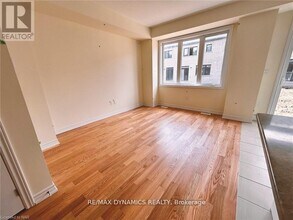 29 Sun Hvn Ln in Thorold, ON - Building Photo - Building Photo