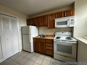 10 Armington St in Boston, MA - Building Photo - Building Photo