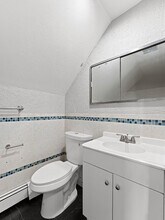 27 Pond Ln in Willingboro, NJ - Building Photo - Building Photo