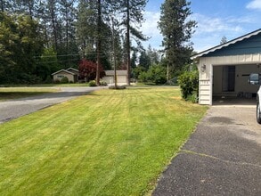 106 Hazelwood Dr in Coeur d'Alene, ID - Building Photo - Building Photo