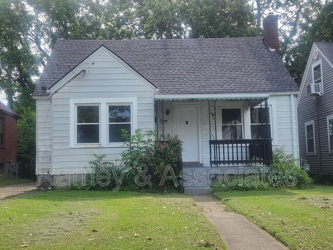 property at 4505 S 1st St
