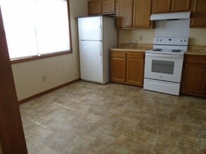 5901 Labonte Dr in Hope Mills, NC - Building Photo - Building Photo