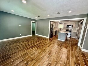 3109 Danforth Memorial Dr in Texas City, TX - Building Photo - Building Photo