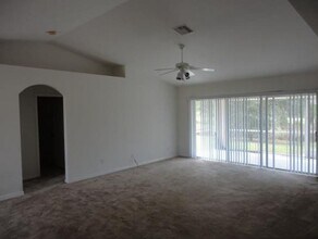 4740 NW 39th Ave in Cape Coral, FL - Building Photo - Building Photo