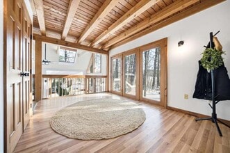 105 Middle Rd in Exeter, NH - Building Photo - Building Photo