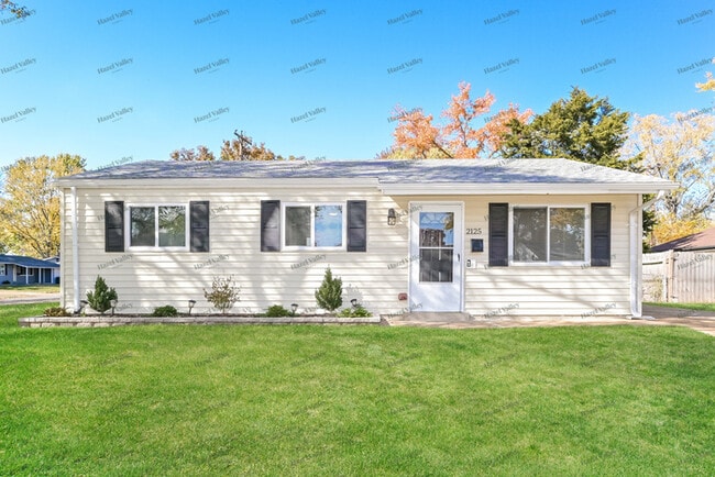 property at 2125 Grants Pkwy