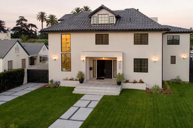 300 N Plymouth Blvd in Los Angeles, CA - Building Photo - Building Photo