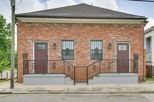 2100 Philip St in New Orleans, LA - Building Photo