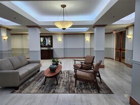 9805 NW 52nd St in Doral, FL - Building Photo