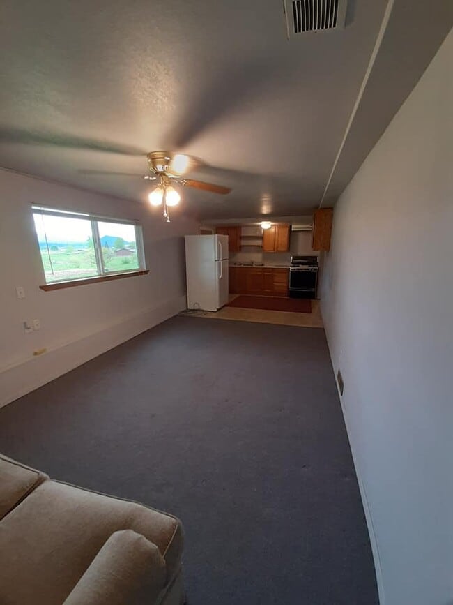 39826 278th Way SE, Unit 39826 278th way se in Enumclaw, WA - Foto de edificio - Building Photo