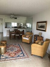 760 Bird Bay Way, Unit Bird Bay Village in Venice, FL - Foto de edificio - Building Photo