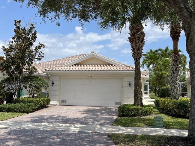 property at 3095 Verdmont Ln