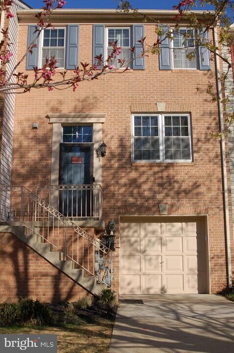 9321 Daly Ct in Laurel, MD - Building Photo