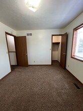 124 Watertower Ct in Goshen, IN - Building Photo - Building Photo