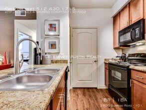 2800 Sunrise Rd-Unit -101 in Round Rock, TX - Building Photo - Building Photo