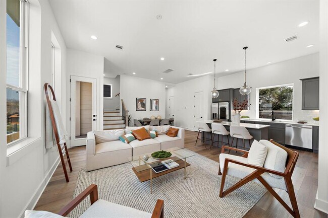 property at 835 Rachel St