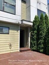 758 Angle Dr in Harrisonburg, VA - Building Photo - Building Photo