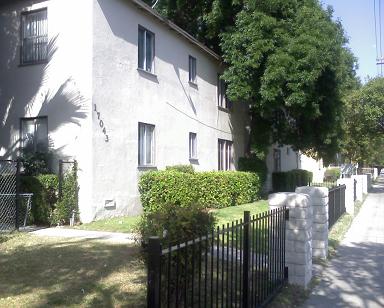 The Vanowen Apartments in Van Nuys, CA - Building Photo - Building Photo