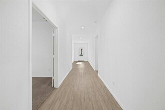 1804 Boggy Crk Rnch Rd in Andice, TX - Building Photo - Building Photo