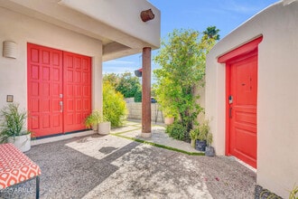 6139 N 31st Ct in Phoenix, AZ - Building Photo - Building Photo