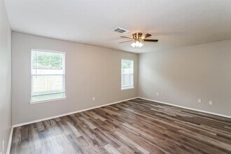 18315 Atascocita Meadows Dr in Humble, TX - Building Photo - Building Photo