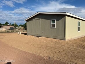 25317 N Lakeside Dr in Paulden, AZ - Building Photo - Building Photo