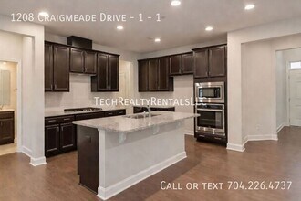 1208 Craigmeade Dr in Morrisville, NC - Building Photo - Building Photo