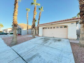 8605 Copper Mine Ave in Las Vegas, NV - Building Photo