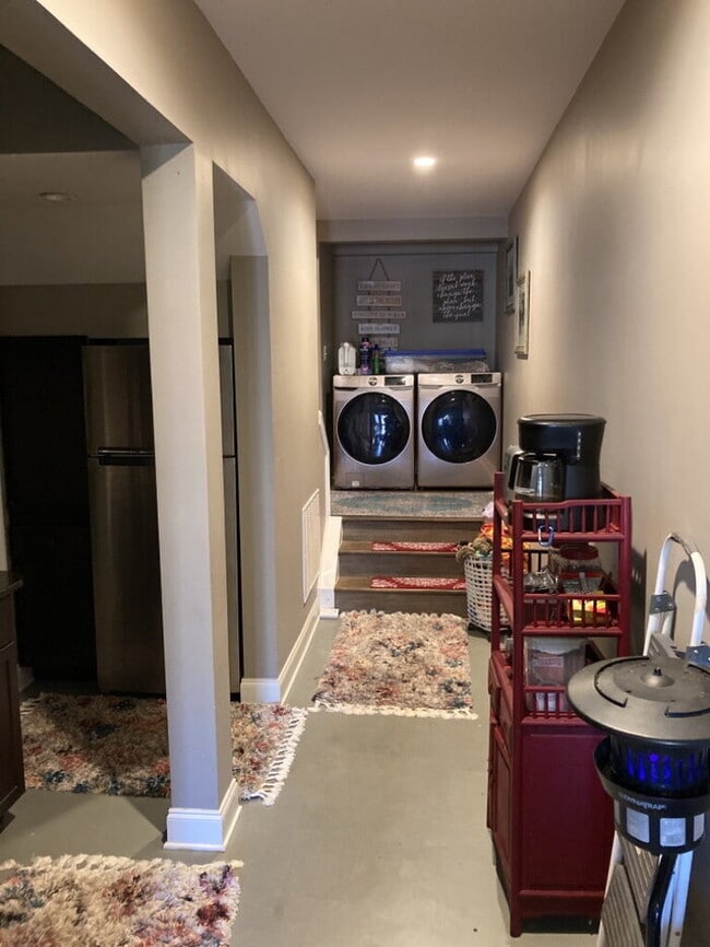 2 Alcovy Ct in Simpsonville, SC - Building Photo - Building Photo