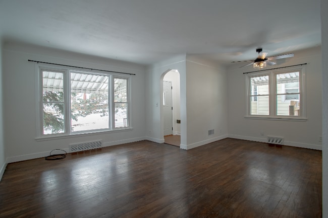 4814 Erskine St in Omaha, NE - Building Photo - Building Photo