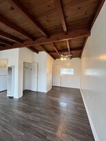 328 9th St in Del Mar, CA - Building Photo