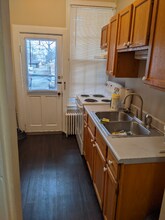211 N Bedford St-Unit -Apt 2 in Carlisle, PA - Building Photo - Building Photo