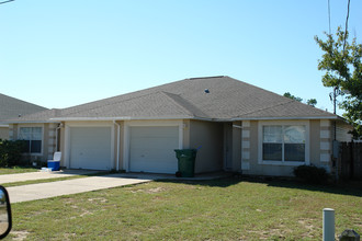 3209-3211 Fernwood Dr in Gulf Breeze, FL - Building Photo - Building Photo