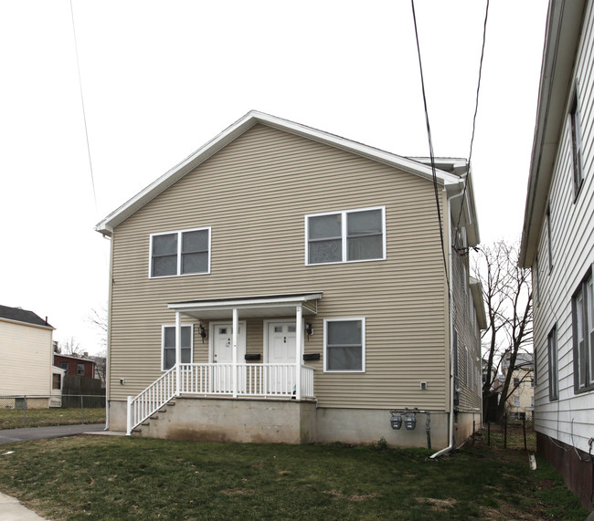 8 Central Ave in New Brunswick, NJ - Building Photo - Building Photo