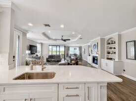 9636 Montelanico Loop in Naples, FL - Building Photo