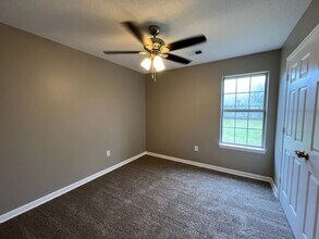 2557 Bristol Cove in Horn Lake, MS - Building Photo - Building Photo