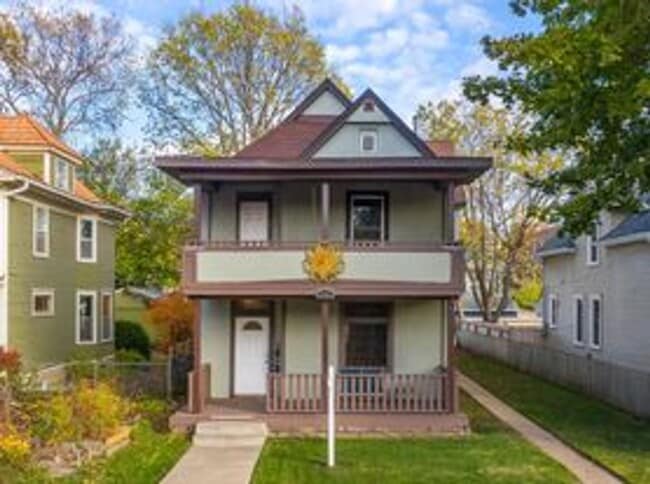 property at 3137 16th Ave S