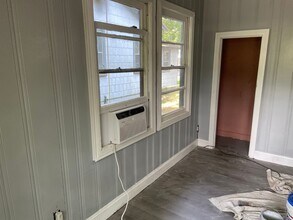 1923 Redwood St in North Charleston, SC - Building Photo - Building Photo