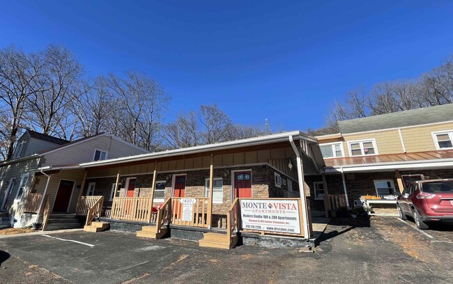 Monte Vista Apartments in Cumberland, MD - Foto de edificio - Primary Photo