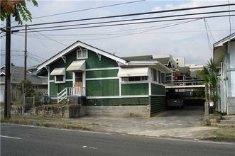 266 N School St in Honolulu, HI - Foto de edificio - Building Photo