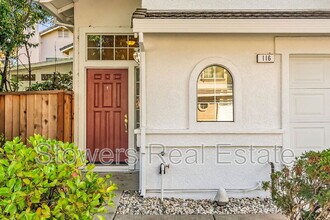 116 Foxglove Ln in Walnut Creek, CA - Building Photo - Building Photo
