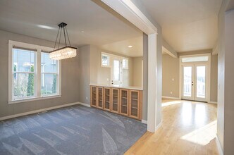 1749 Skyline Ridge Ln SW in Tumwater, WA - Building Photo - Building Photo