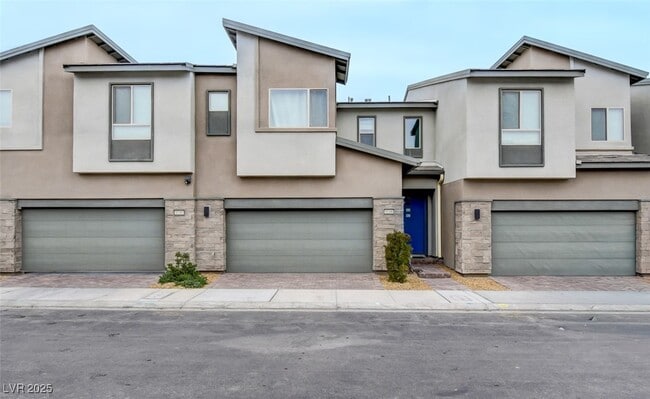 property at 9246 Rampa St