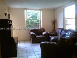 5755 W 20th Ave in Hialeah, FL - Building Photo - Building Photo