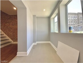 1447 S 32nd St in Philadelphia, PA - Foto de edificio - Building Photo