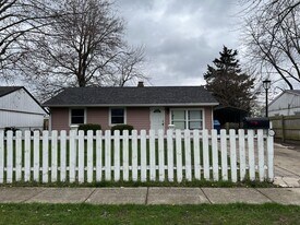 3631 Decamp Dr in Indianapolis, IN - Building Photo