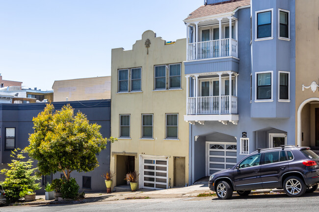 1615 Jones St in San Francisco, CA - Building Photo - Building Photo