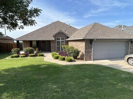3113 NW 192nd Terrace in Edmond, OK - Building Photo