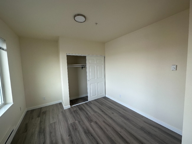 334 Wells Ave S in Renton, WA - Building Photo - Building Photo