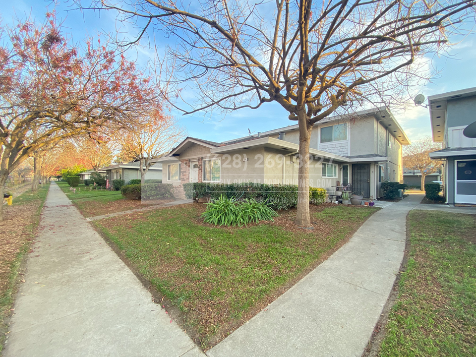 226 Coy Dr in San Jose, CA - Foto de edificio